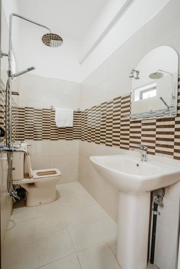 Sri Construction Circuit Bungalow Баттикалоа Экстерьер фото